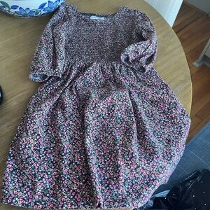 Old Navy Floral Smocked Dress Size 8